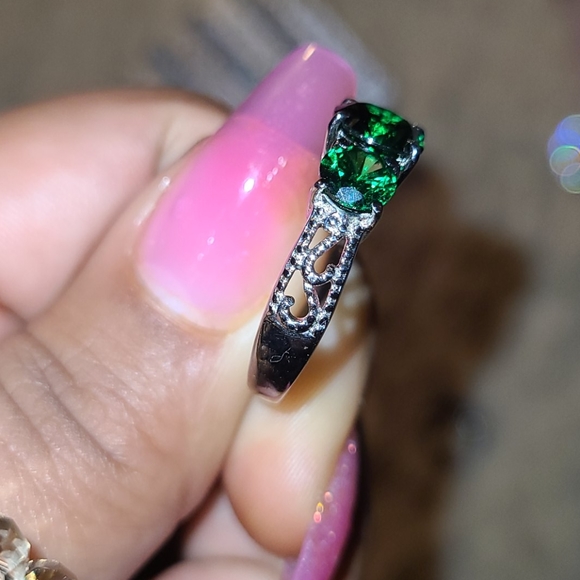 Rings - Picture 5 of 7